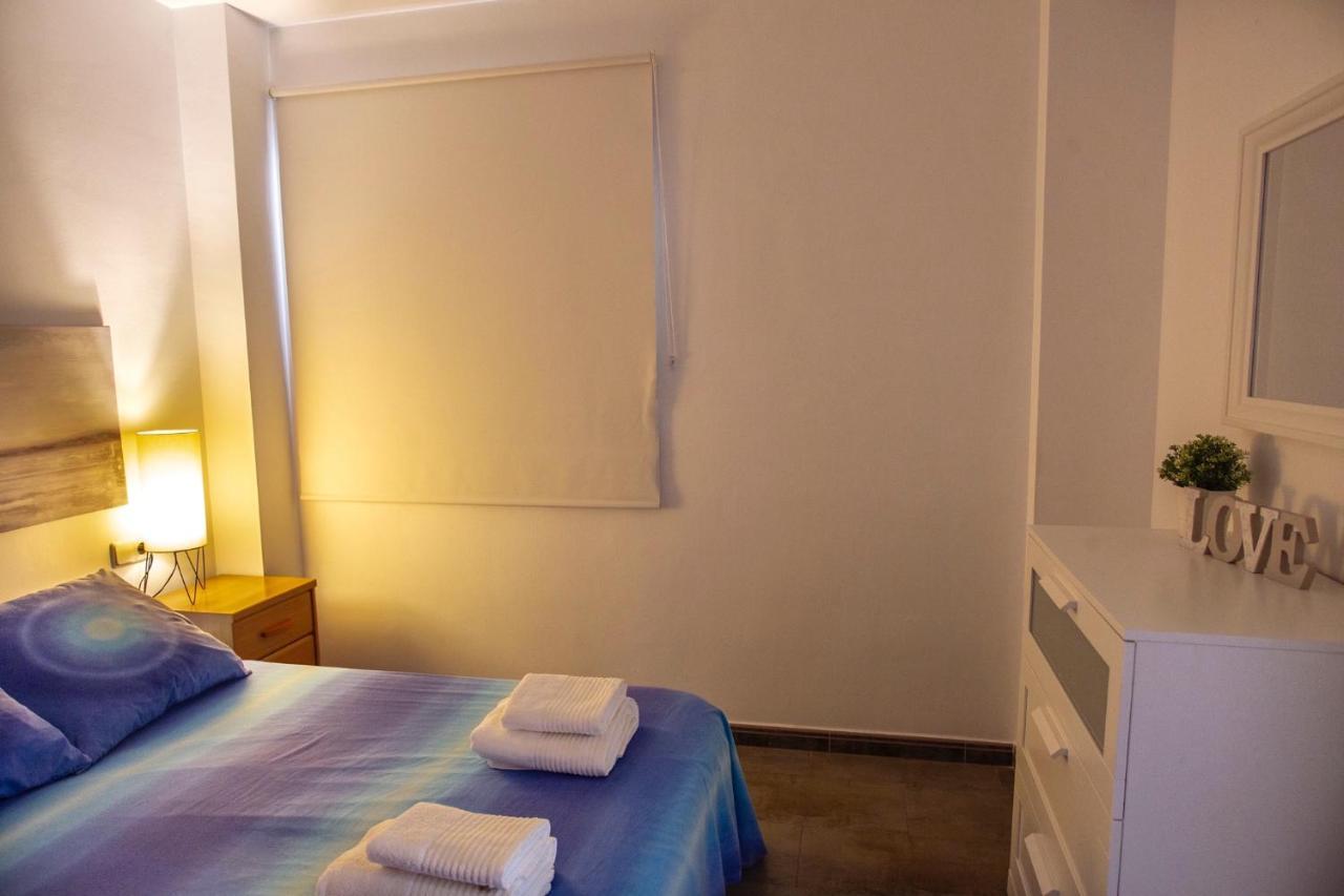 Apartamento A 50 Metros De La Playa, Luminoso Y Acogedor Оліва Екстер'єр фото
